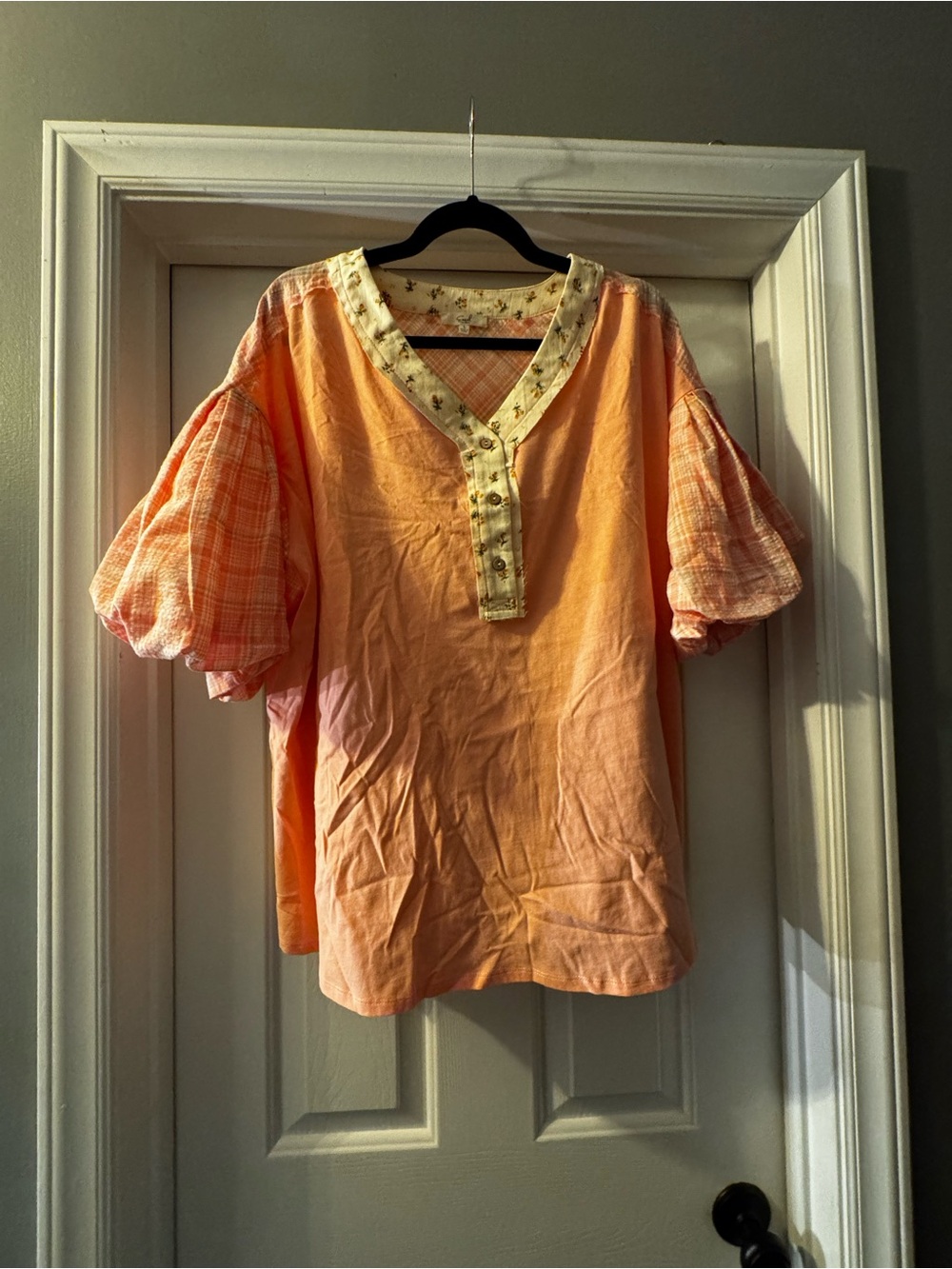 easel Women’s Mixed-Print Tunic top/blouse - L